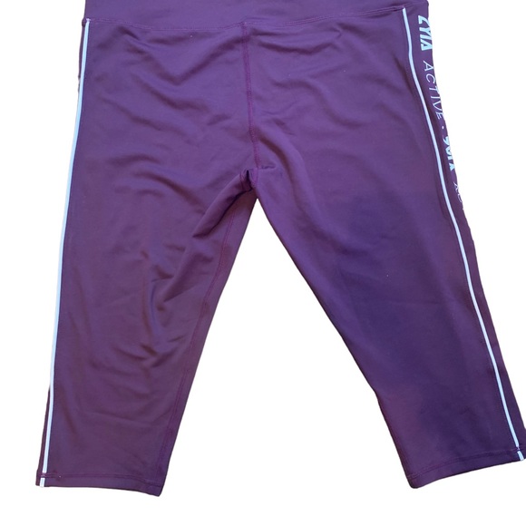 Zyia logo stripe plum light n tight high rise crop - Picture 5 of 7